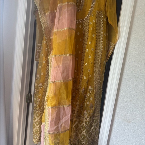 Yellow Embellished Tiered Dress with Bishop Sleeves - Picture 3 of 5